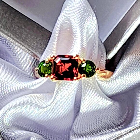 STUNNING Cherry Citrine and Chrome Diopside Silver Ring  1.50 ctw. - NWT - Picture 1 of 8